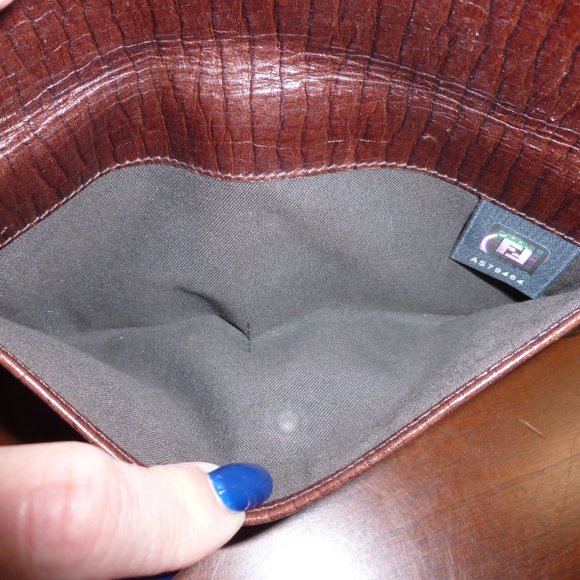 Fendi Signature Wallet - Picture 3 of 14